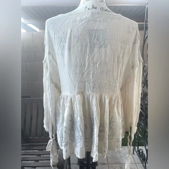 American Eagle Outfitters Blue Embroidered Lace Lightweight Boho Tunic Blouse MD - Picture 3 of 16